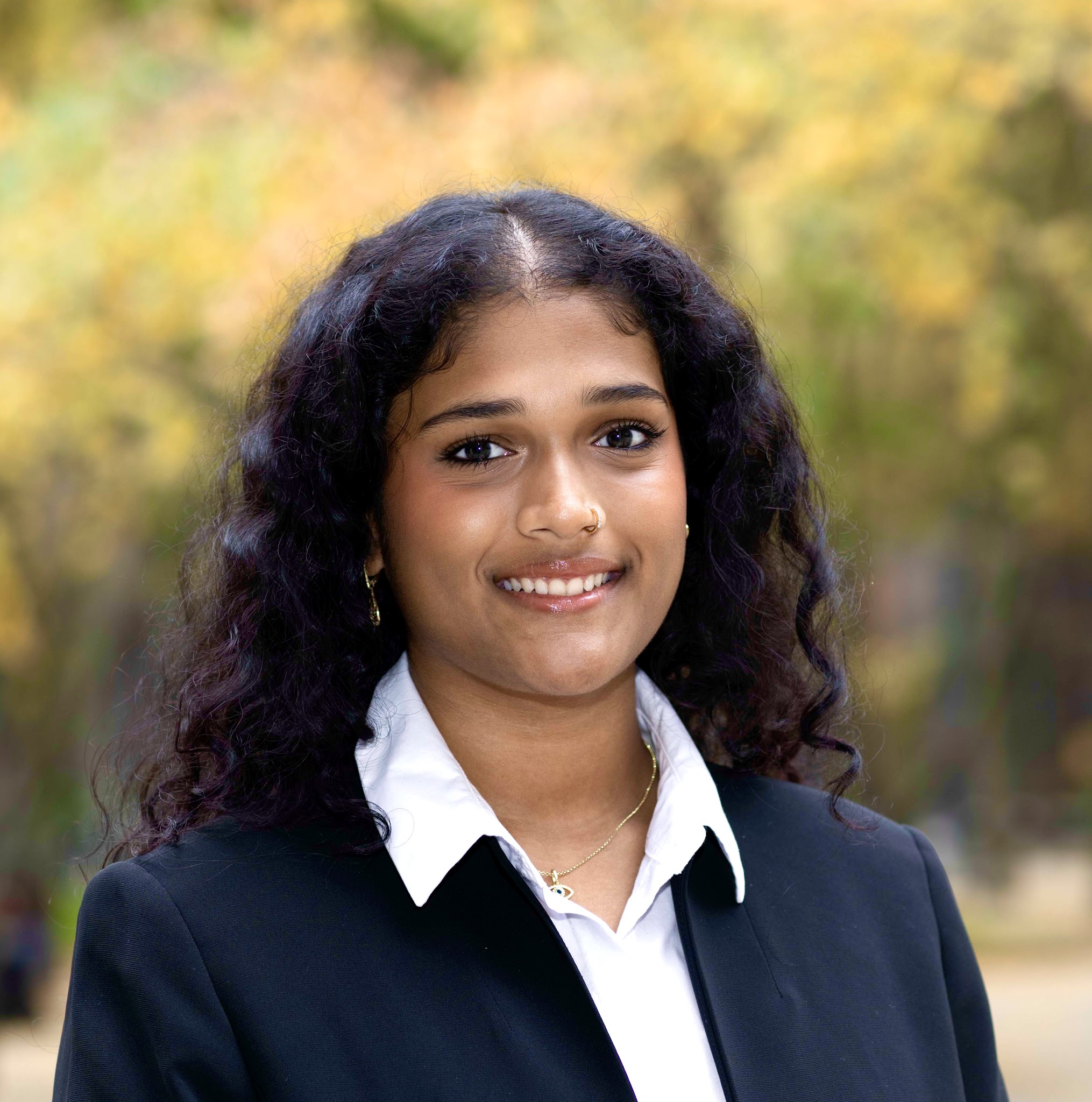 Devi Chirumamilla Photo