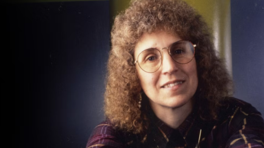 Headshot of Sharon Nunes