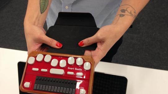 Braille display keyboard demonstration