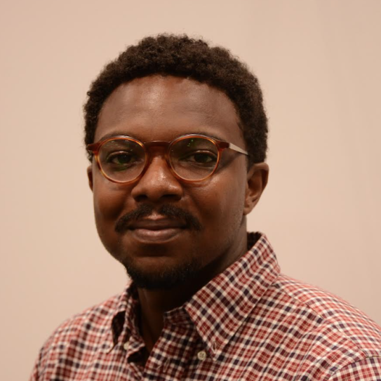 Adrian Evans headshot