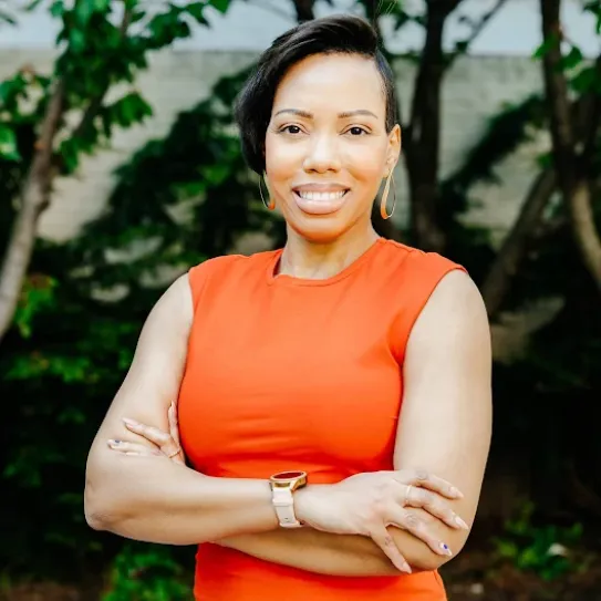 Headshot of Constance Samms