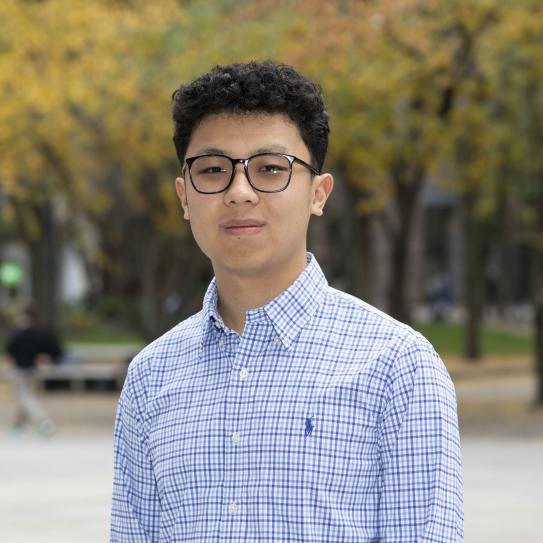 Daniel Kong Headshot