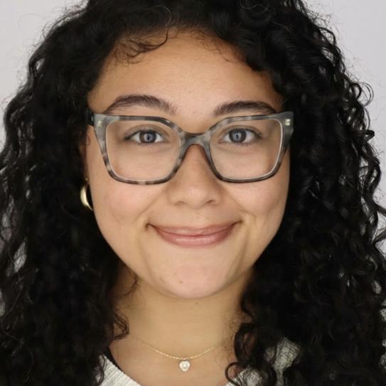 Marissa Alonzo Headshot