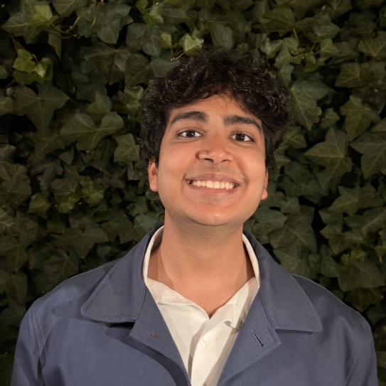 Yanik Jhaveri Headshot