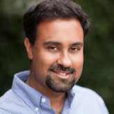 Headshot of Surya Ganguli